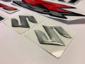 Suzuki-Gsxr-750-2006-black-stickers.jpg
