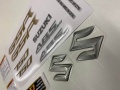 Suzuki GSR 750 2011 2016 white gold fooqs motorstickers naklejki