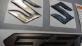 Suzuki GSR 750 2014 black matt gold fooqs motostickers naklejki