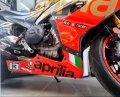 Aprilia RS660 2022 – detale okleiny torowej, personalizowany projekt motocykla
